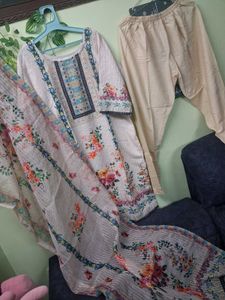 Floral Print Kurta Set with Dupatta