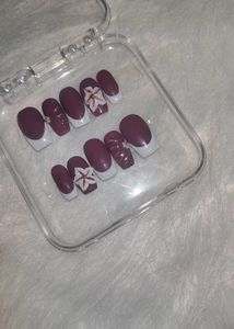 Elegant French Tip Press-On Nails