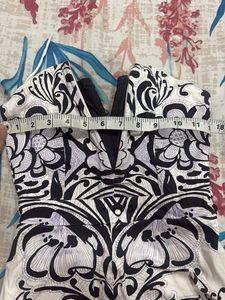 Stylish V-Neck Corset Top