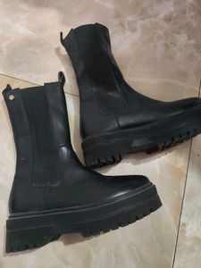 Chunky Platform Chelsea Boots