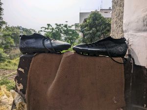 Men's Black Football Shoes
