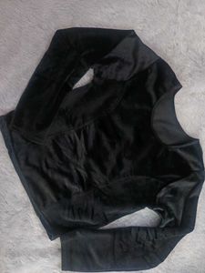Black Velvet Full Sleeve Stretchable Blouse 💫