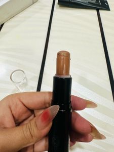 MARS Contour And Concealer Stick