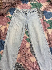 H&M light blue straight jeans
