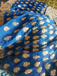 Boutique peice Ruched patern at bottom Stitched le