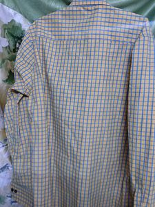 Classic Checkered Men's Shirt