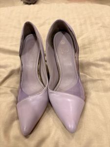 Chic Lavender Pointed Toe Heels