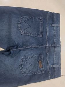 Trendy Men's Wrangler Jeans