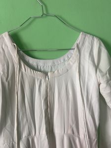 Elegant White Anarkali Kurta