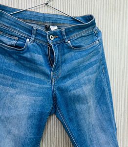 H&amp;M Straight Blue Denim Jeans