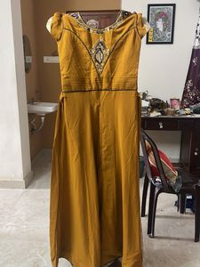 Beautiful Mustard Yellow Ethnic Gown