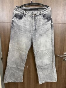 Grey Wash Relaxed Fit Jeans