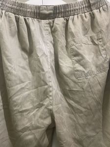 Men's Beige Cargo Shorts