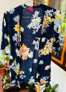 Shrug In Navy Blue Shade