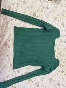 Green ribbed top