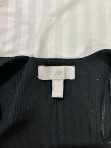 H&amp;M Black Top
