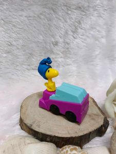 Vintage Snoopy Toy Car