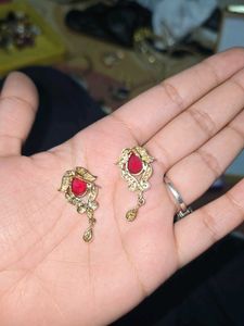 VINTAGE ANTIQUE EARRINGS RED DIAMOND
