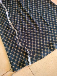 Elegant Checkered Midi Skirt 💡💰🩰💎