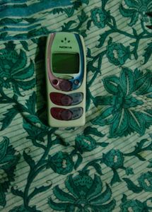 Nokia 2300