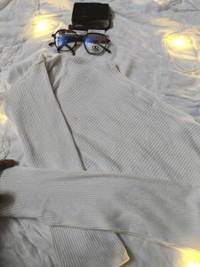 Cozy Ribbed White Pullover Sweater