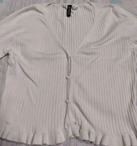 White Ribbed Cardigan with Ruffles