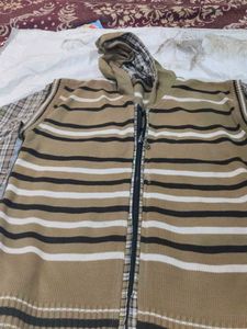 Stylish Striped Zip-Up Hoodie