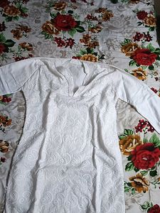 White Beautiful Kurti