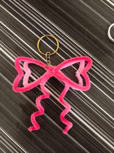Pipe Cleaner Pink Bow Keychain
