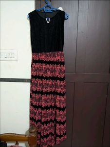 Chic Black & Pink Floral Maxi Dress