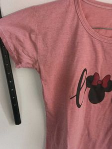 Cute Minnie Mouse "Love" T-Shirt