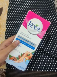 Veet Ready To Use Wax Strips .Get Salon Smooth Skin At Home In Just 3 Simple Steps