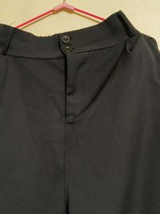 Black formal/ semi-formal trouser
