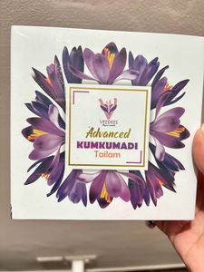 Veedees kumkumadi serum