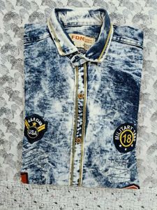 Mens denim shirt with free gift.