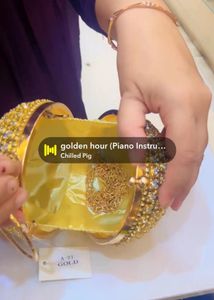 Sparkling Round Evening Clutch