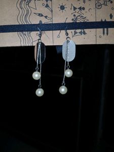 Elegant Pearl Drop Earrings