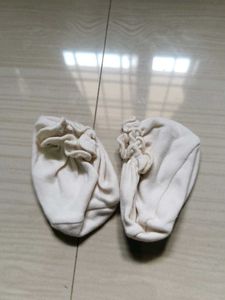 Baby Socks and Mittens Set