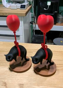 Quirky Cat with Heart Balloon Showpiece 3d printed