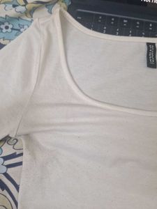 H&amp;M White Long Sleeve Scoop Neck Top