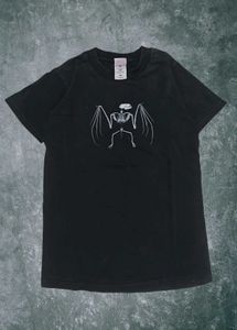 2000s Fruit of the Loom Bat Skeleton Tshirt