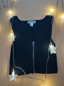 Forever New Woollen Good Condition Crop Top