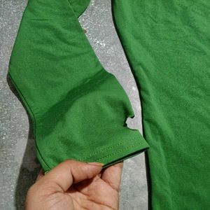 strchabale bodyfit solid green top 🍏