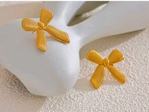 Gold Bow Earrings