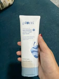 Plum Rice Water & Niacinamide Face Wash