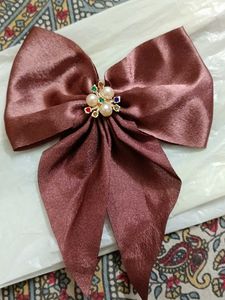 Elegant Satin Bow Hair Clip with Pearls