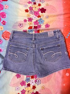 low-rise denim shorts