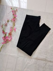 Kurti Legins Set