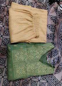 Elegant Green Embroidered Kurta