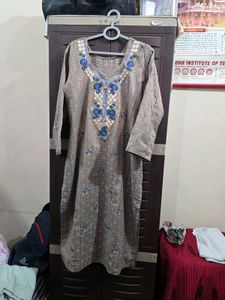Kurta with free black woolen check